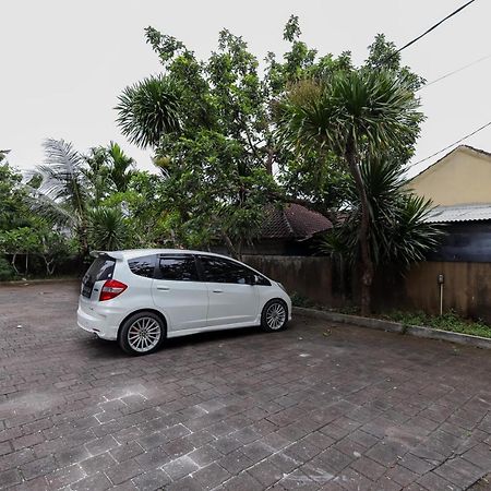 Urbanview Hotel Wg Jimbaran Bali Ungasan Екстериор снимка