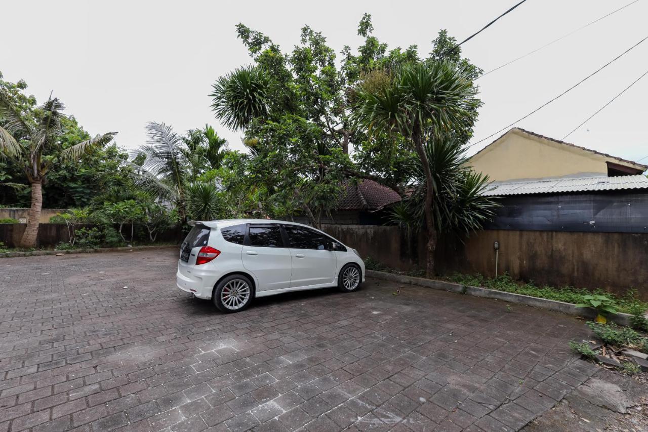 Urbanview Hotel Wg Jimbaran Bali Ungasan Екстериор снимка